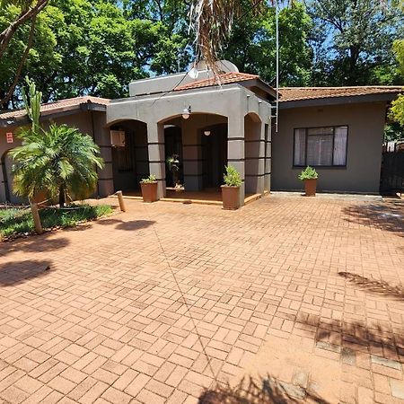 Casa Feliz Hotel Mokopane Eksteriør billede