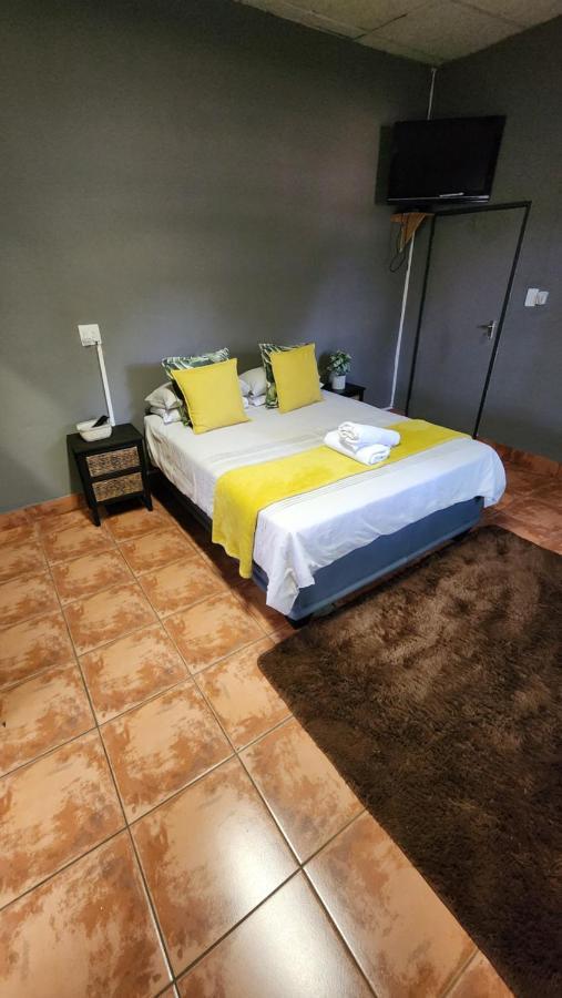 Casa Feliz Hotel Mokopane Eksteriør billede